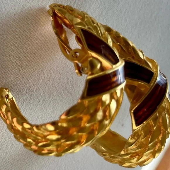 Vintage Karl Lagerfeld Clip on Earrings - Picture 9 of 16